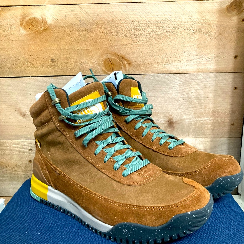 North Face Back to Berkeley III Leather Waterproof sz. 11.5